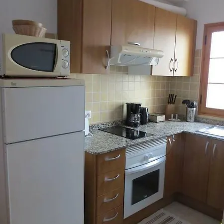 Ocean View Apartment *